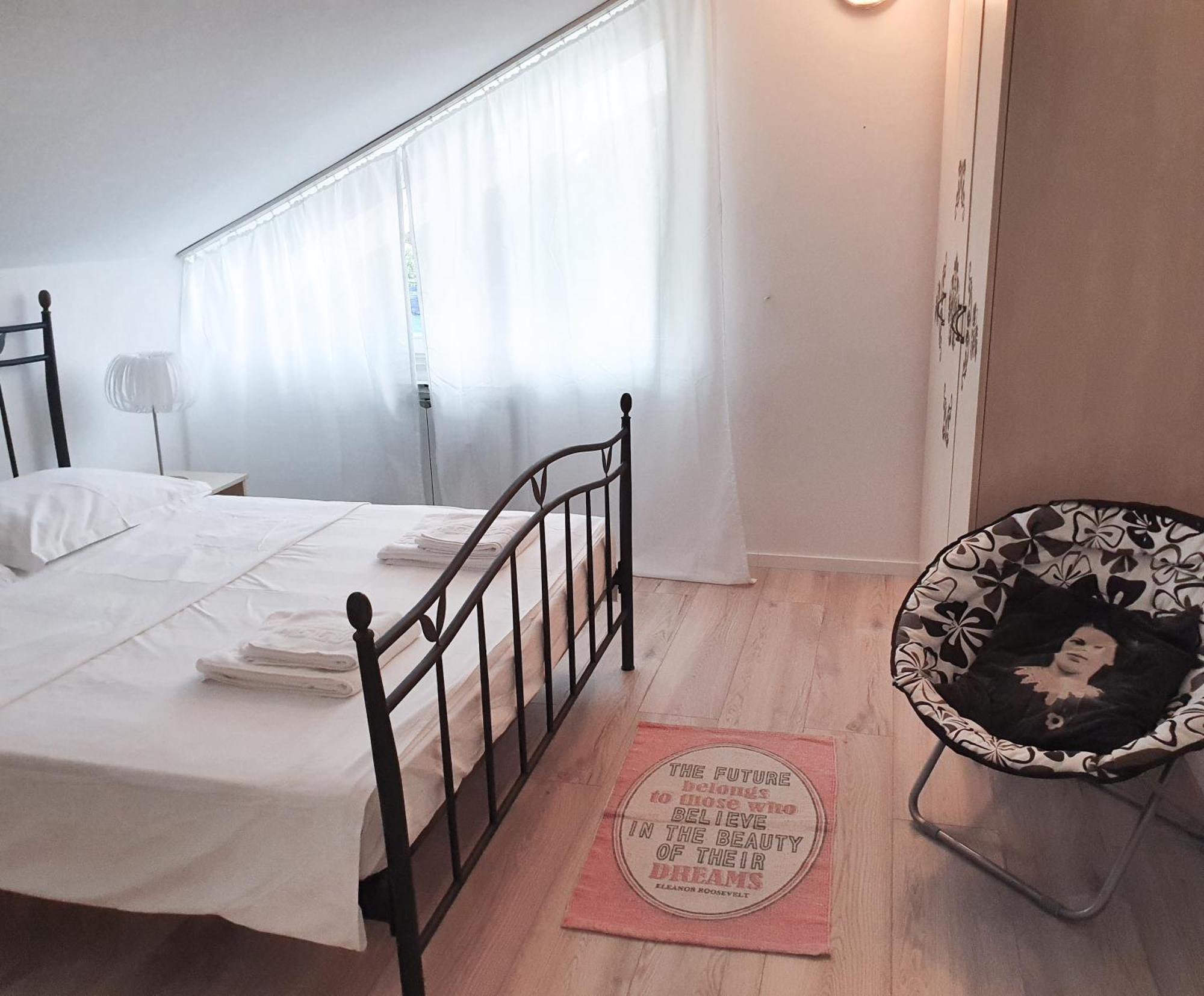 Apartments Lukas Novi Vinodolski Pokoj fotografie